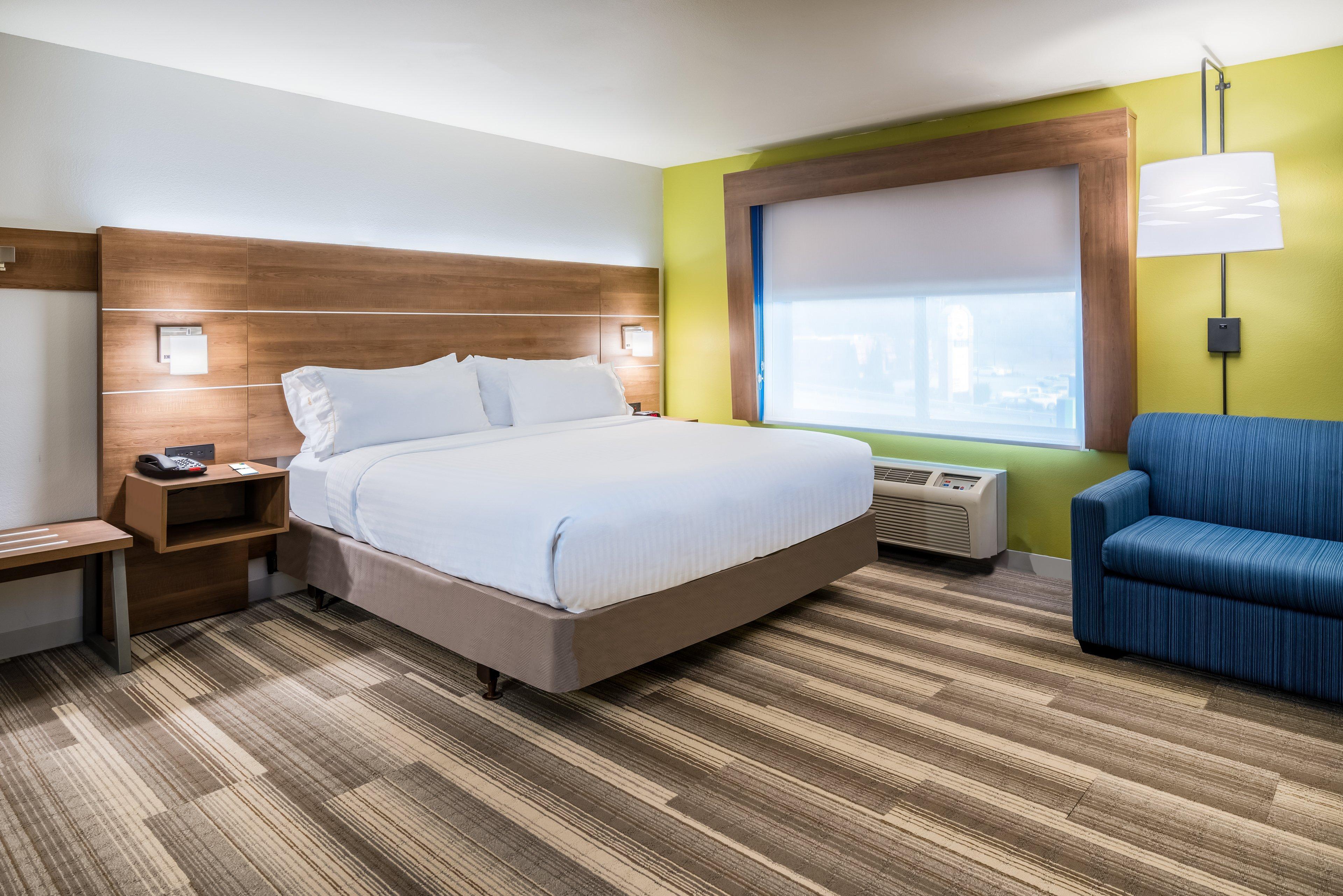 Holiday Inn Express & Suites Rocky Mount Smith Mountain Lake By Ihg Buitenkant foto