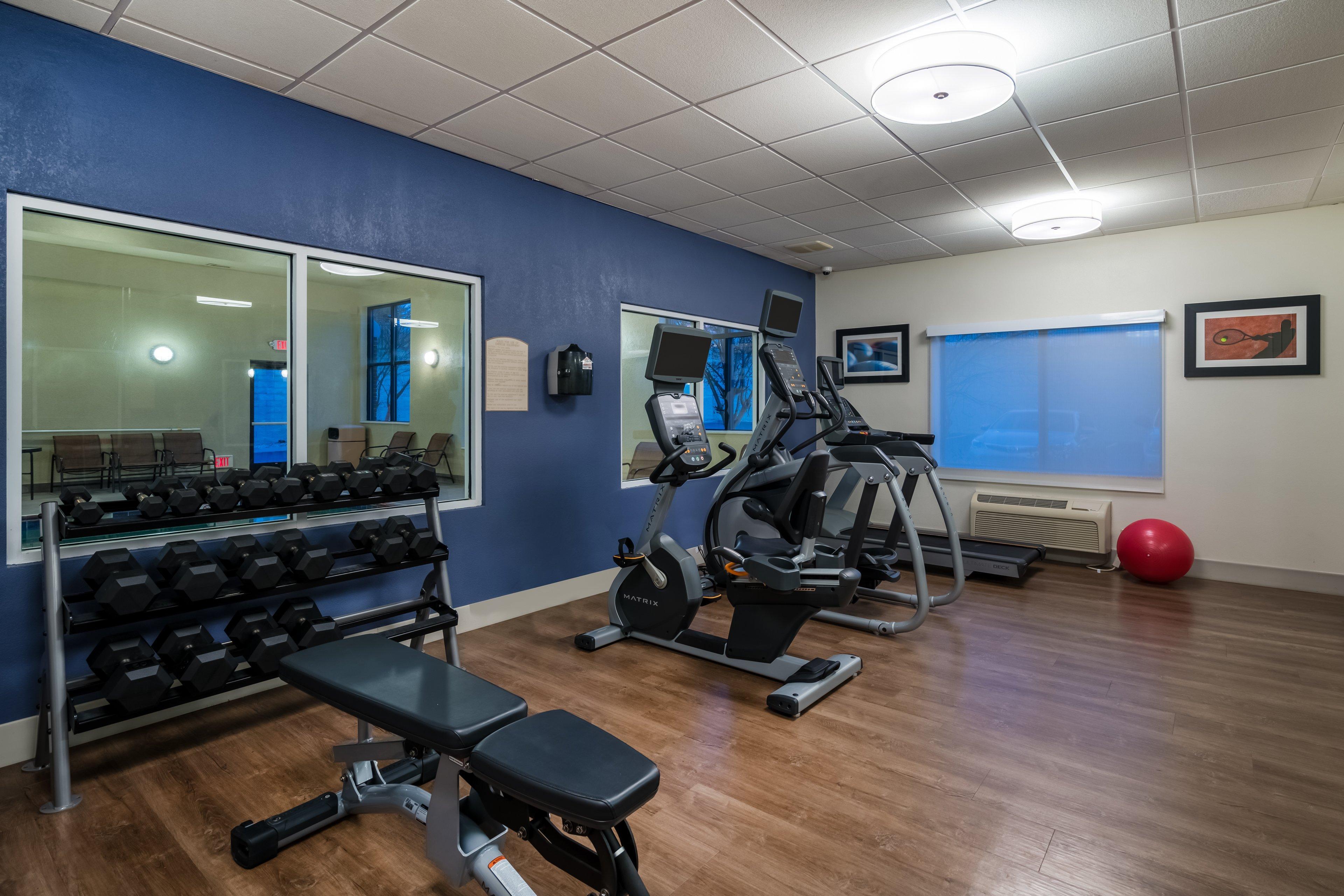 Holiday Inn Express & Suites Rocky Mount Smith Mountain Lake By Ihg Buitenkant foto