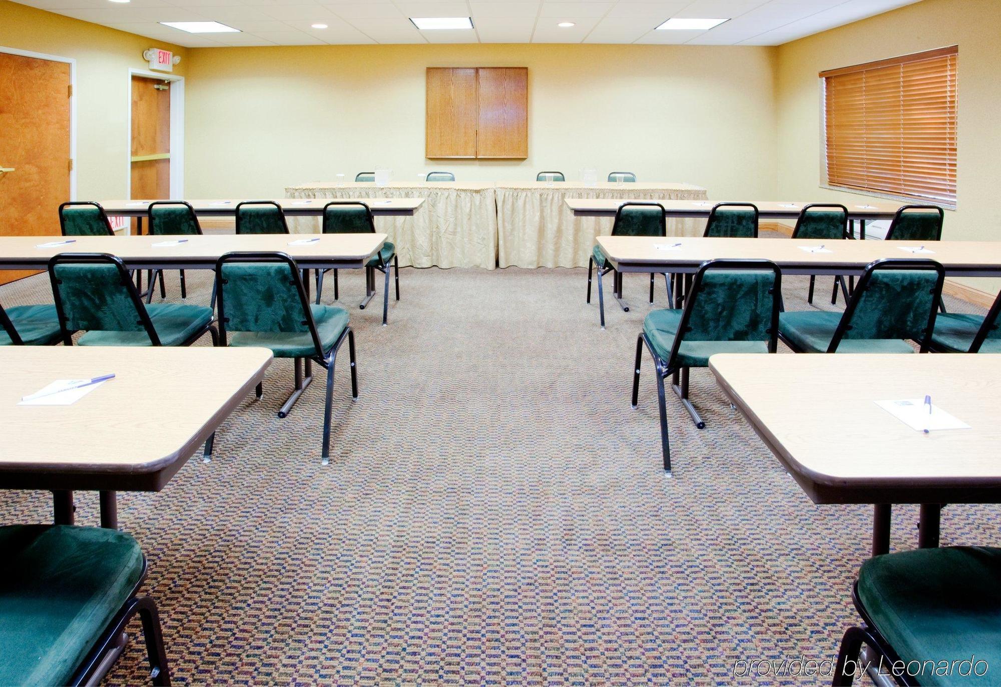 Holiday Inn Express & Suites Rocky Mount Smith Mountain Lake By Ihg Faciliteiten foto